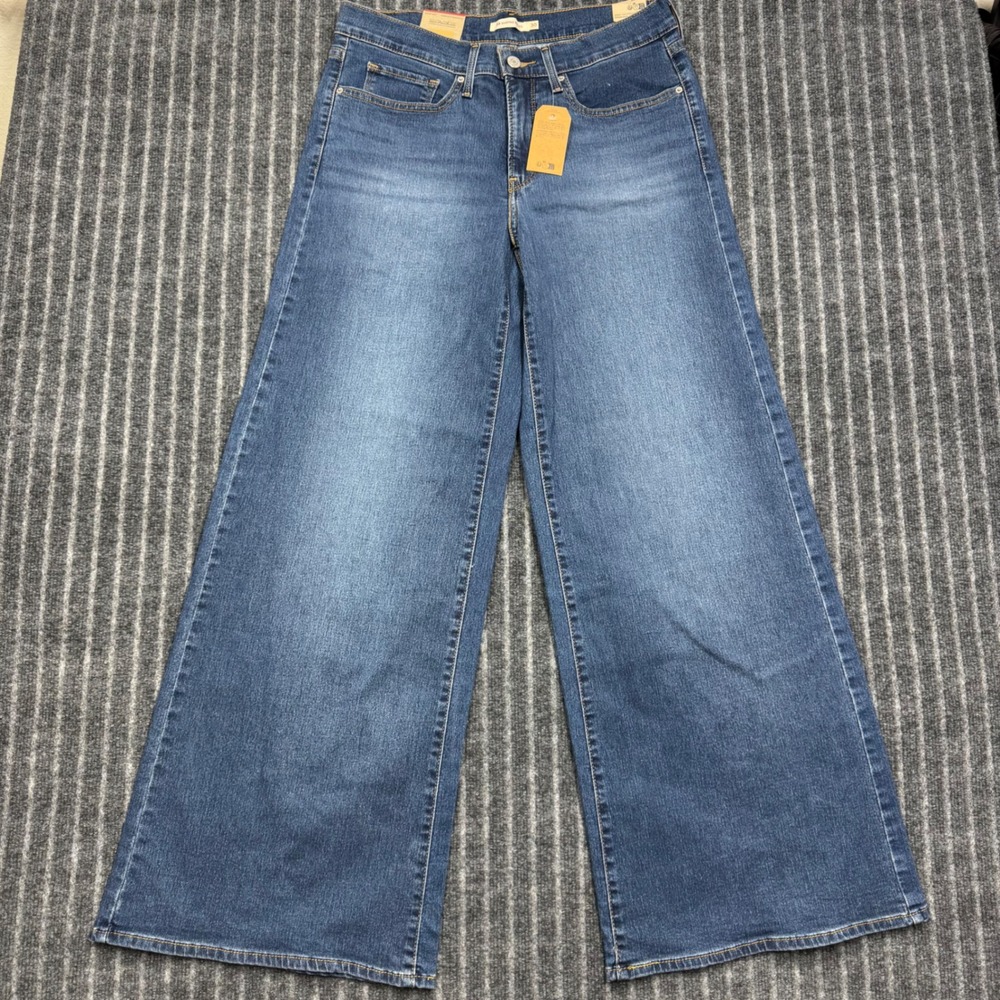 Levis Womens 30 Blue 318 Shaping Wide Leg Tummy Slimming Jeans (2441)